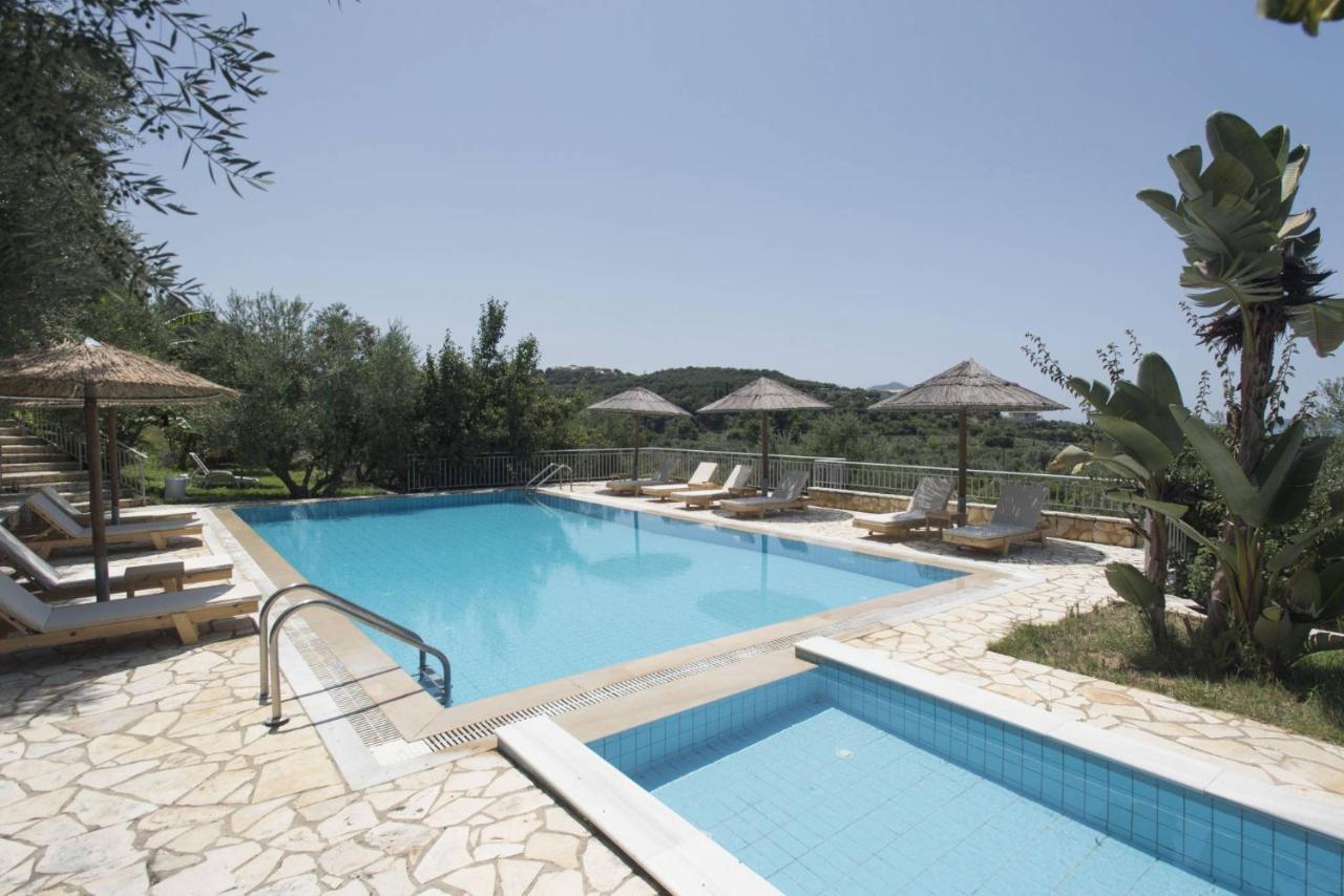Mary'S Panorama Houses Gialova Exterior foto